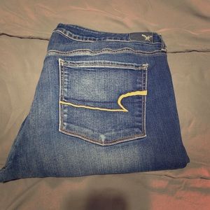 AMERICAN EAGLE SKINNY JEANS SIZE 18 SHORT Womens